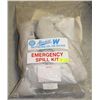 Image 1 : ABSORBENT EMERGENCY SPILL KIT