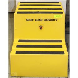 YELLOW PLASTIC STEP STOOL