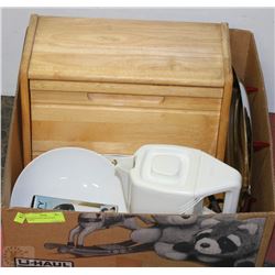 BOX W/WOODEN BREAD BOX, LARGE