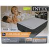 Image 1 : INTEX DURA-BEAM SERIES AIRBED& BUILT IN PUMP