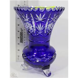 BLUE CRYSTAL STAR ETCHED 3 FOOTED VASE