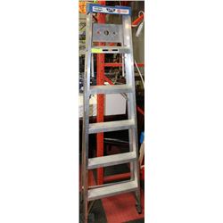LITE 6 FOOT ALUMINUM STEP LADDER