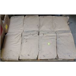 8 BAGS OF 25 GRIT SAND BLASTING BEADS