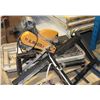 Image 1 : TILEMASTER WET TILE CUTTER WITH BASE AND DRAINAGE