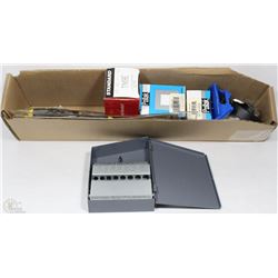 BOX WITH ASSORTED CIRCUIT BREAKERS, DISTRIBUTOR