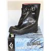 Image 1 : ACTON RUBBER BOOTS SIZE 9