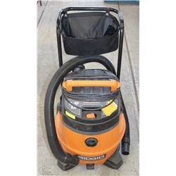 RIDGID 14 GAL WET/DRY VAC 6.0 HP - WORKING