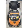 Image 1 : RIDGID 14 GAL WET/DRY VAC 6.0 HP - WORKING