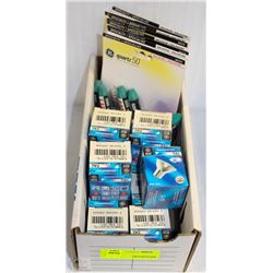 LOT OF ASSORTED LIGHT BULBS