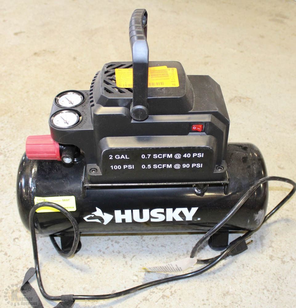 HUSKY 0100211A 2 GAL AIR COMPRESSOR WORKS