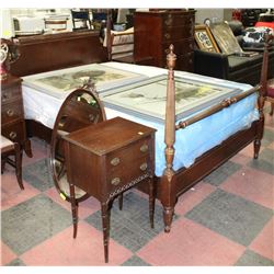 VINTAGE DOUBLE SIZE BEDFRAME WITH 2 NIGHT STANDS,