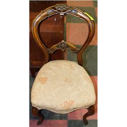 ANTIQUE CARVED CHAIR