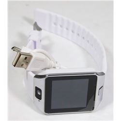 NEW WHITE BLUETOOTH SMARTWATCH WITH