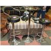 Image 1 : ROUND GLASS TABLE 24"X24"X42H WITH 2 BAR STOOLS