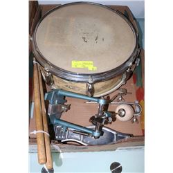 DRUM, DRUMSTICKS FOOT PEDAL AND ACCESSORIES
