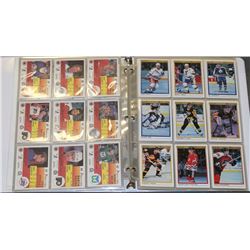 BINDER OF 91-92 OPEECHEE PREMIER HOCKEY CARDS