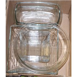 BOWL W GLASS OVEN CONTAINERS, INCL PYREX