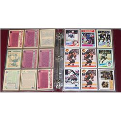 BINDER OF SPORTSCARDS 60/70'S AND 80'S