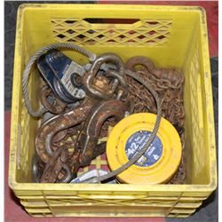 YELLOW CRATE W/1/2 TON CHAIN HOIST