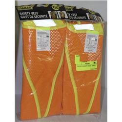 LOT OF 2 SAFETY VESTS - SIZE XL