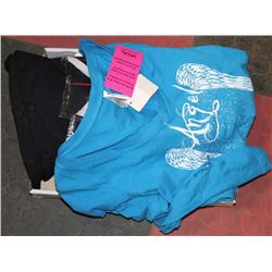 LOT WITH 2 MEN'S MOTORCYCLE GRAPHIC SHIRTS, 2 HATS