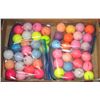 Image 1 : FLAT OF ASSORTED COLOURED RECLAIMED GOLF BALLS