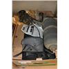 Image 1 : BOX OF CAMERAS AND ACCESSORIES AND PARTS