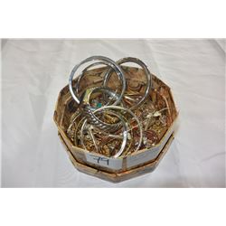 BOX OF SILVER TONE BANGLES AND JEWELLRY