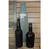 Image 1 : ART GLASS VASE AND TWO VINTAGE BOTTLES