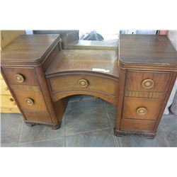 VINTAGE VANITY DRESSER WITH MIRROR