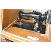 Image 2 : ANTIQUE SINGER TREADLE BASE SEWING MACHINE