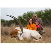 Image 1 : 3-Day Scimitar Horned Oryx, Blackbuck and Wildebeest Hunt for One Hunter and One Non-Hunter in Texas