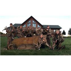 3 Day Minnesota Northeastern White Tailed Deer Hunt For Two Hunters