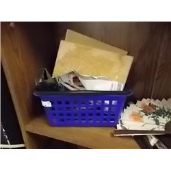 TRAY OF VINTAGE PICS -GLASSES AND MORE