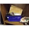Image 1 : TRAY OF VINTAGE PICS -GLASSES AND MORE