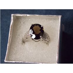 RING - BROWN TOPAZ & 24 WHITE TOPAZ IN STERLING SILVER SOLITAIRE SETTING - RETAIL ESTIMATE $300