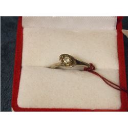 RING - 10K WHITE GOLD WITH GEMSTONE - SZ 4.5 (1.9GM) - RETAIL ESTIMATE $350