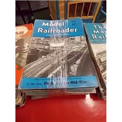 VINTAGE MAGAZINES - MODEL RAIL ROADS - 1932?
