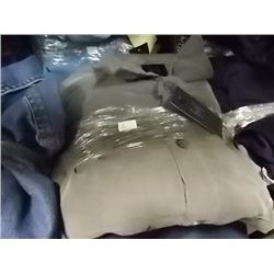 NEW DENIM SHIRTS - 5 PER LOT - ASSORTED SZ