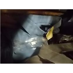 NEW DENIM SHIRTS - 5 PER LOT - ASSORTED SZ