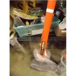 NEW SPLITTING MAUL WITH FIBRE GLASS HANDLE - 6LB