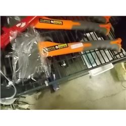 NEW HATCHET WITH FIBRE GLASS HANDLE