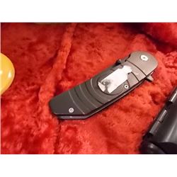 FOLDING KNIFE "DUCK 440 STEEL" WITH BELT CLIP
