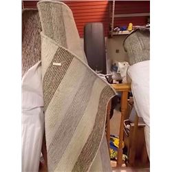 AREA CARPET - NEW COMTEMPORARY STRIPED CARPET - 5 X 8