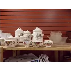 SHELF - CANNISTER SET & COLLECTABLE DISHES