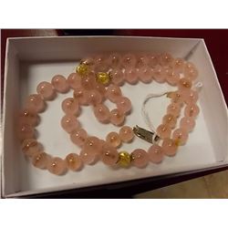 PINK SWIRL BEADED NECKLACE