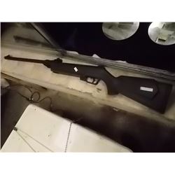 CAMO BREAK BARREL PELLET RIFLE - HARD PLASTIC STOCK & SIGHT - MADE IN SPAIN