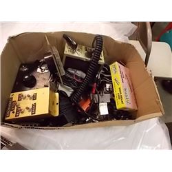 BOX VINTAGE RAIL ROAD TRACK AND BOX OF ASSORTED