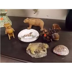 LOT OF COLLECTABLES