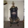 Image 1 : Round Oak Model M16 Large Parlor Heater